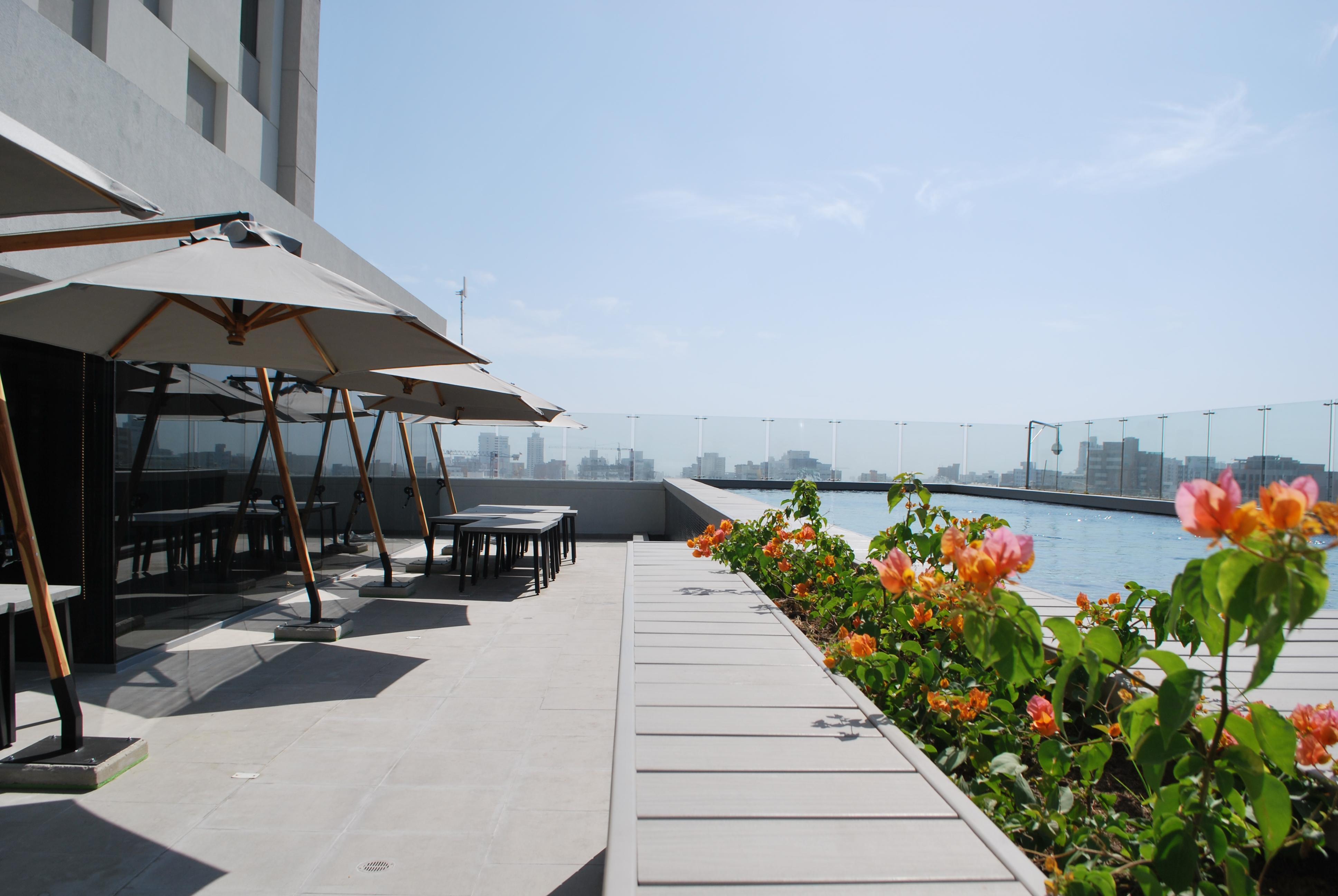 Movich Buro 51 Hotel Баранкила Екстериор снимка Sky Deck